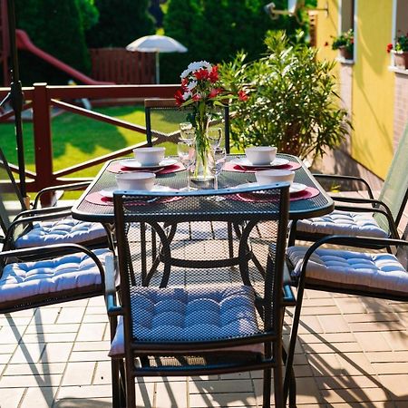 Sara-Lux Apartman Nyarliget Dış mekan fotoğraf